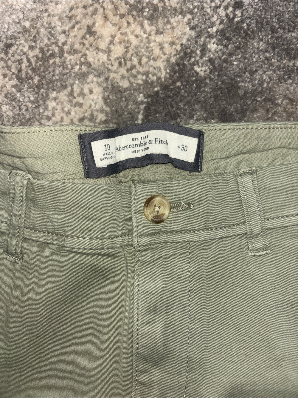 Abercrombie & Fitch Olive Short Cuffed Denim-Style Women's Shorts - Picture 3 of 3